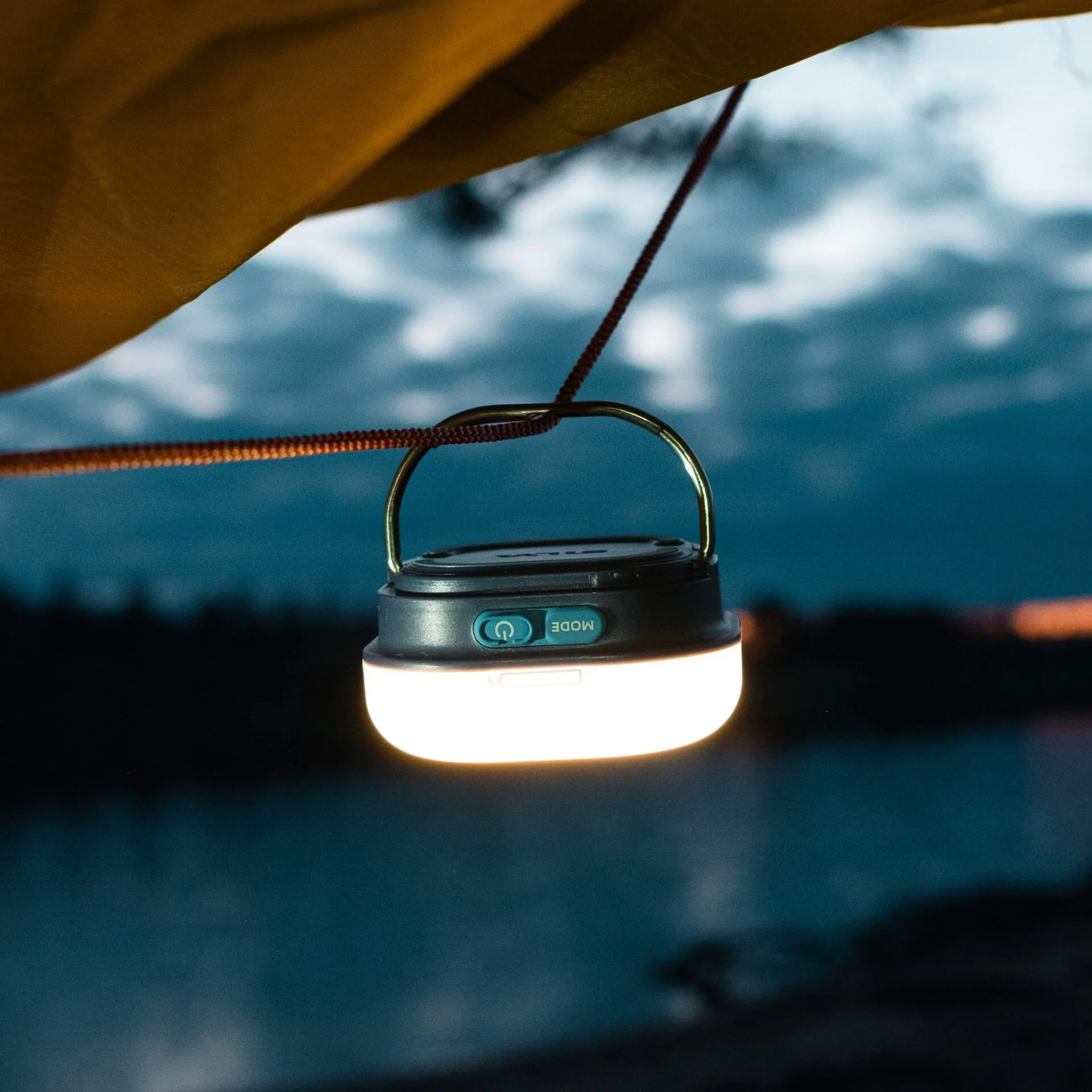 Silva Glow Recharge BLACK – kompaktowa latarka kempingowa - obrazek 5